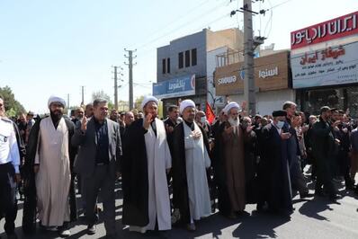 پیاده روی دلدادگان اربعین در شهرستان رباط کریم