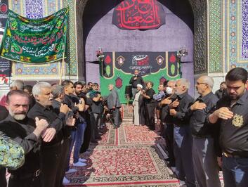 عزاداری هیئات مذهبی اصفهان در حرم رضوی