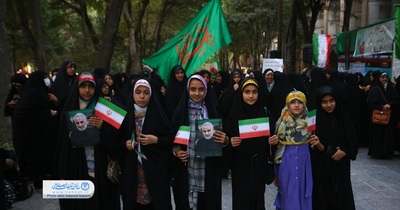 برپایی موکب شورای هیئات مذهبی امور بانوان و اداره کل تبلیغات اسلامی استان اصفهان