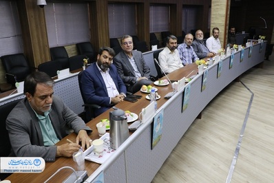 حضور مدیر کل تبلیغات اسلامی استان به همراه مسئولین تشکل‌های دینی در فرماندهی نیروی انتظامی