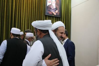 نشست علمای شیعه و اهل سنت شهرستان قرچک