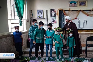 یک روز درسی با روحانی مستقر در شهرستان هفتکل