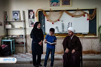 یک روز درسی با روحانی مستقر در شهرستان هفتکل