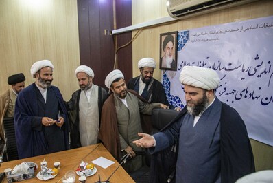 نشست رئيس سازمان تبليغات اسلامي با مدیران نهادهای جبهه فرهنگی استان خوزستان