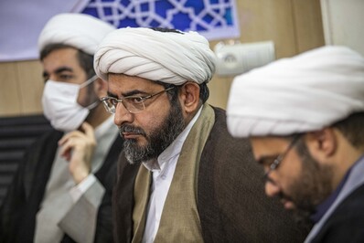 نشست رئيس سازمان تبليغات اسلامي با مدیران نهادهای جبهه فرهنگی استان خوزستان