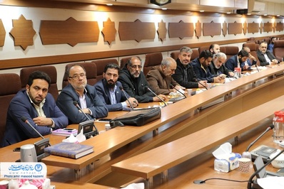 نشست فصلی مجمع رؤسای کانون های مداحان شهرستانهای استان اصفهان برگزار شد