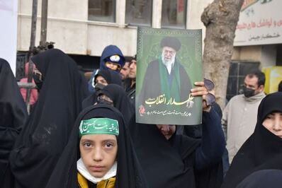 پیکر هشت شهید گمنام در سنندج تشییع شد