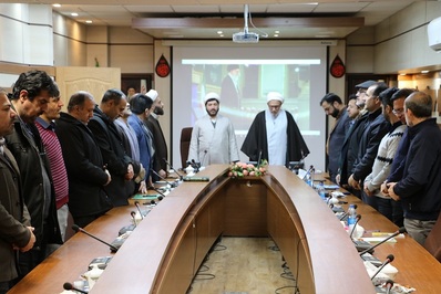 حجت الاسلام شکریان با کارکنان اداره کل تبلیغات اسلامی اصفهان دیدار کرد