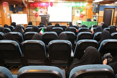 مراسم جشن با حضور و سخنرانی مدیر کل تبلیغات اسلامی اصفهان برگزار شد