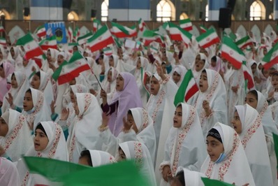 جشن «فرشته‌ها» با حضور ۴۰۰۰ دانش آموز دختر کرمانی