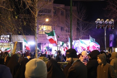 پویش پرچم افتخار در جشن بزرگ ملت برگزار شد