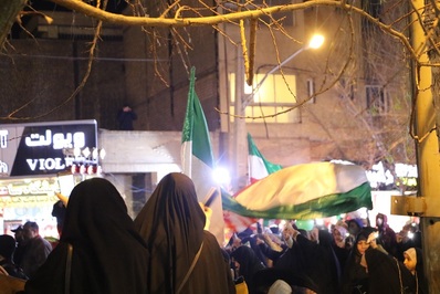 پویش پرچم افتخار در جشن بزرگ ملت برگزار شد