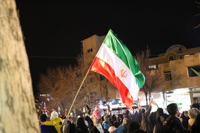 پویش پرچم افتخار در جشن بزرگ ملت برگزار شد