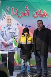 حضور پررنگ اداره کل تبلیغات اسلامی آذربایجان شرقی در راهپیمایی ۲۲ بهمن