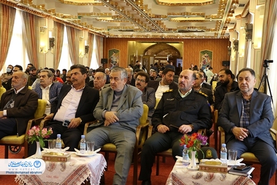 اولین همایش پویش مردمی لبخند در اصفهان