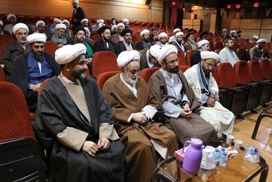همایش مهدی یاوران با حضور امامان محله، ائمه جماعات و مبلغین شاخص