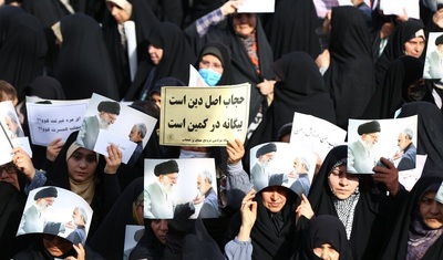 اجتماع بزرگ مردمی مدافعان حریم خانواده ‎‎در اصفهان‎‎