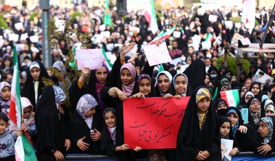اجتماع بزرگ مردمی مدافعان حریم خانواده ‎‎در اصفهان‎‎