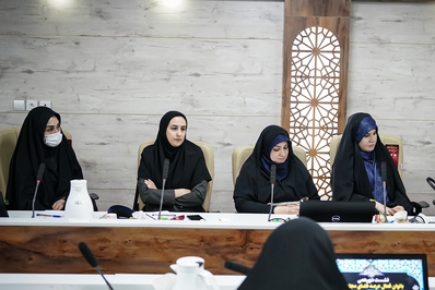 نشست دورهمی بانوان فعال عرصه رسانه خوزستان برگزار شد