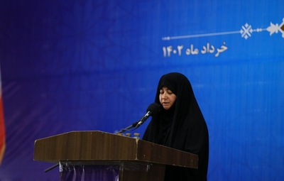 بیعت بانوان اصفهانی با ولایت در سالروز قیام پانزده خرداد ۱۳۴۲