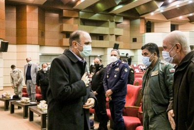 همایش همیاری نخبگان و نهادهای انقلابی در گام دوم انقلاب