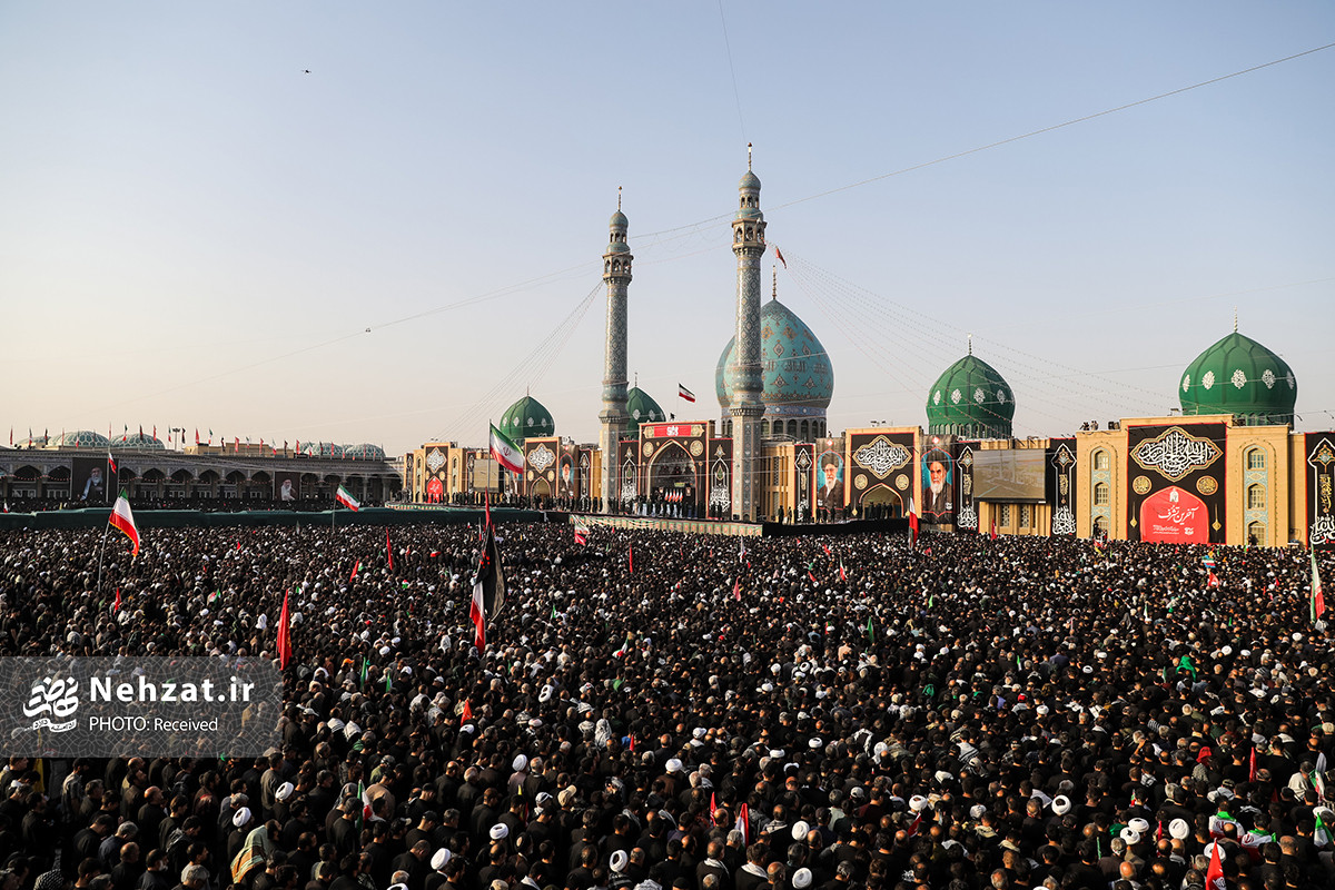 مراسم باشکوه تشییع پیکر رهبر شهید انقلاب اسلامی برگزار شد