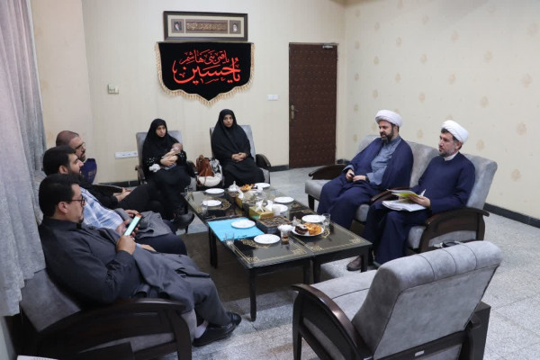 نشست صمیمی هیأت مدیره مرکز جامع تحکیم خانواده استان با مدیرکل اداره تبلیغات اسلامی همدان
