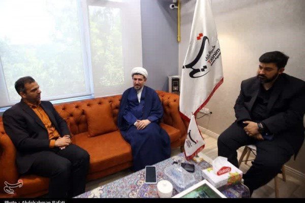 حضور مدیر کل تبلیغات اسلامی استان همدان در دفتر خبرگزاری تسنیم همدان