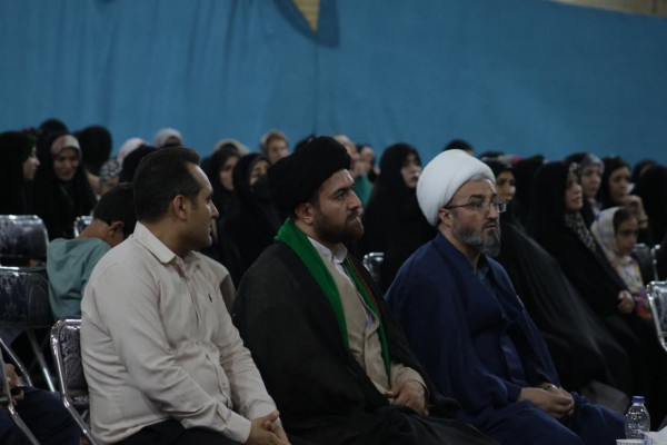 برگزاری اختتامیه مسابقه کتابخوانی شرح فرمان و همایش تجلیل از سادات علوی شهرستان بهارستان