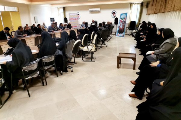 برگزاری کارگاه آموزشی فرق و مذاهب در بدره