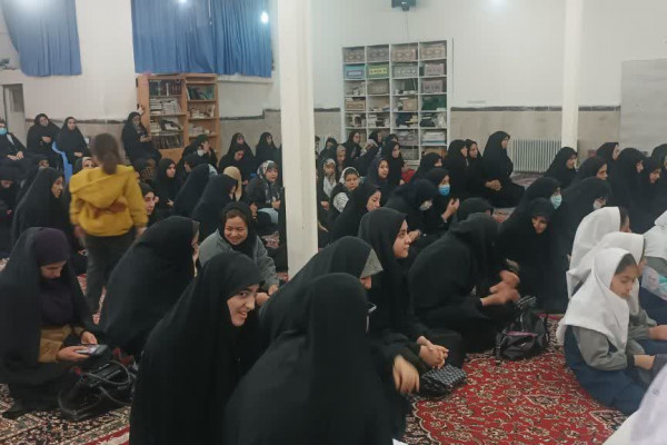 اجتماع بزرگ دختران حاج قاسم در شهرستان بدره