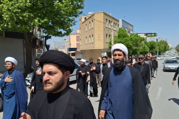مراسم دسته روی شهادت امام صادق ع در یاسوج برگزار شد