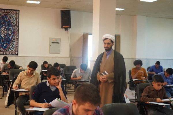 بیستمین دوره آزمون حفظ تخصصی قرآن کریم در زنجان برگزار شد