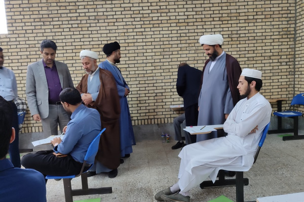 بیستمین دوره آزمون حفظ تخصصی قرآن کریم با حضور ۳۵۲ نفر از حافظان قرآن کریم استان