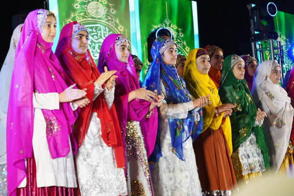 جشن بزرگ ایران سرود در اهواز برگزار شد
