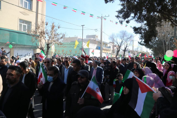 راهپیمایی ۲۲ بهمن در شهرکرد