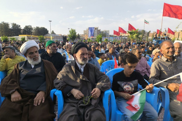 برگزاری محفل قرآنی خادم الرضا (ع) یادبود شهدای خدمت