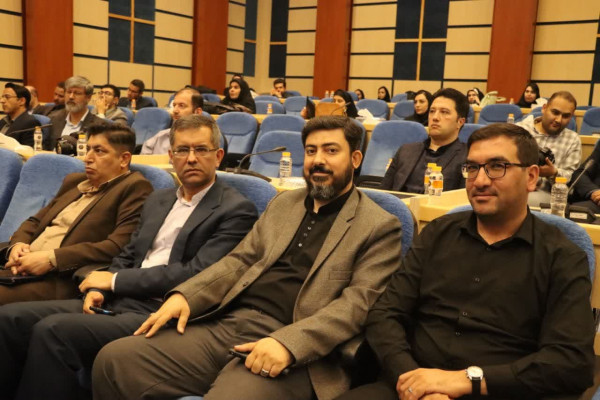 ششمین سال درخشش روابط عمومی و مرکز رسانه سپهر اداره کل تبلیغات همدان بعنوان رتبه برتر استان