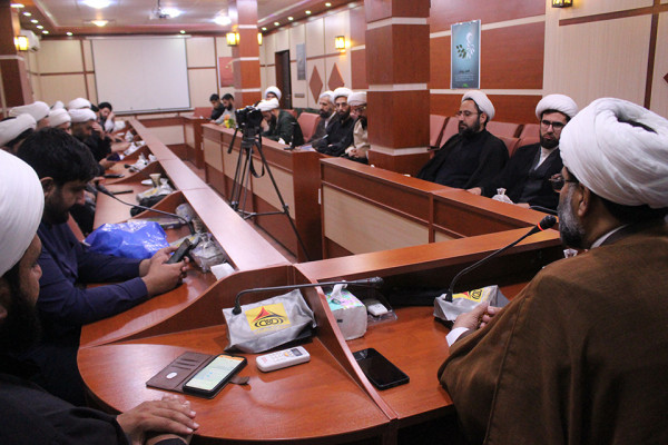 برگزاری نشست توجیهی مبلغین اعزامی به استان ایلام برای تبلیغ در ایام محرم