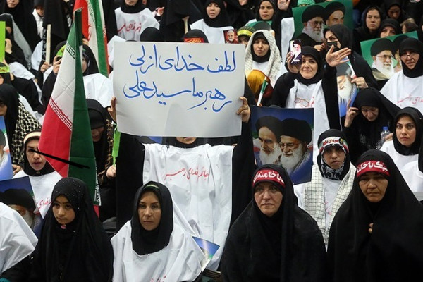 اجتماع بزرگ بانوان زینبی امروز در دیار الوند برگزار شد