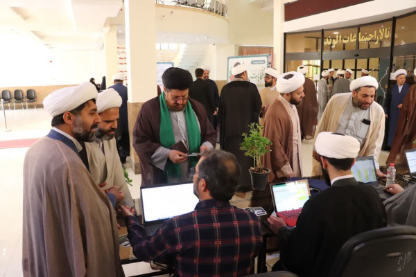 میدان تبیین2