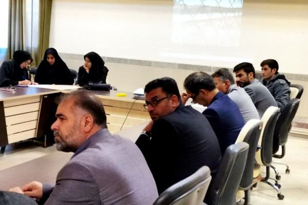 برگزاری کارگاه آموزشی فرق و مذاهب در بدره