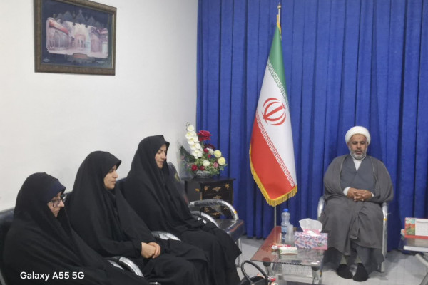 دیدار شورای مداحان و هیئات مذهبی بانوان بدره، با امام جمعه و فرماندار