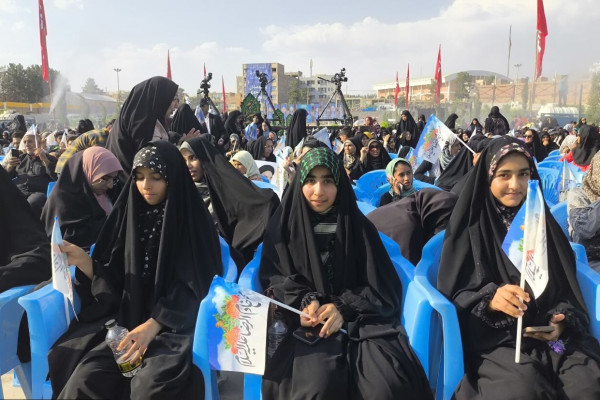 برگزاری محفل قرآنی خادم الرضا (ع) یادبود شهدای خدمت