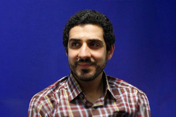 اسرائیل لکه متعفنی است که جز با خون مطهر رهبر انقلاب و سربازانش پاک نمی‌شود