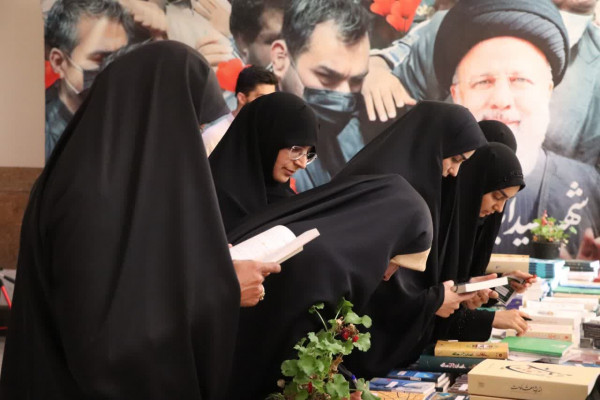 میدان تبیین2