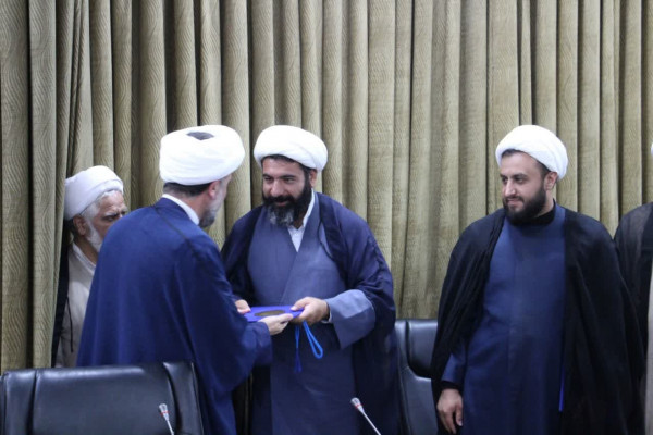 آئین سنگر سپاری مدیر اداره تبلیغات اسلامی شهرستان ملایر برگزار شد