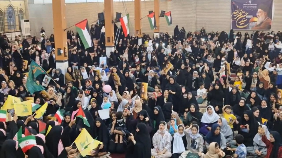همایش بزرگ «بانوان مقاومت» برگزار شد