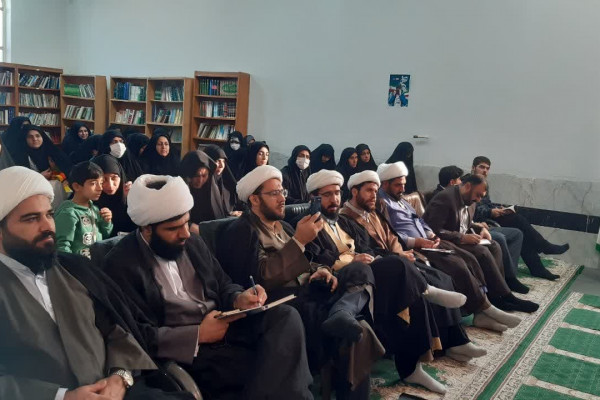 برگزاری سومین جلسه دوره آموزشی تربیت مربی کودک و نوجوان در مهران
