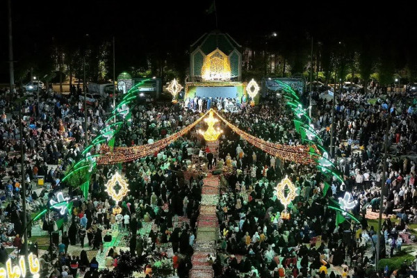 آباده در آغوش امام رضا علیه‌السلام
